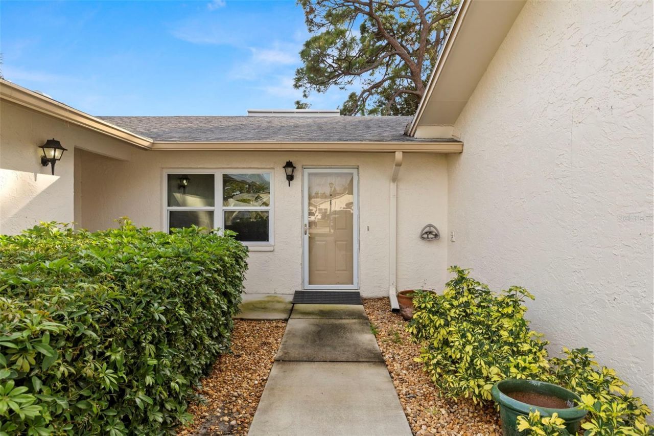 3357 38th Street, Unit B, Saint Petersburg, FL 33711 Photo