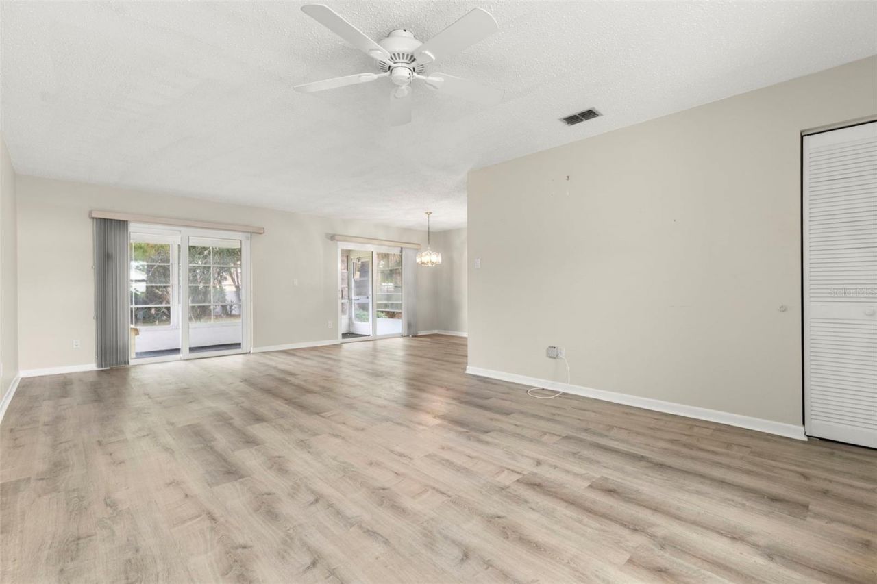 3357 38th Street, Unit B, Saint Petersburg, FL 33711 Photo