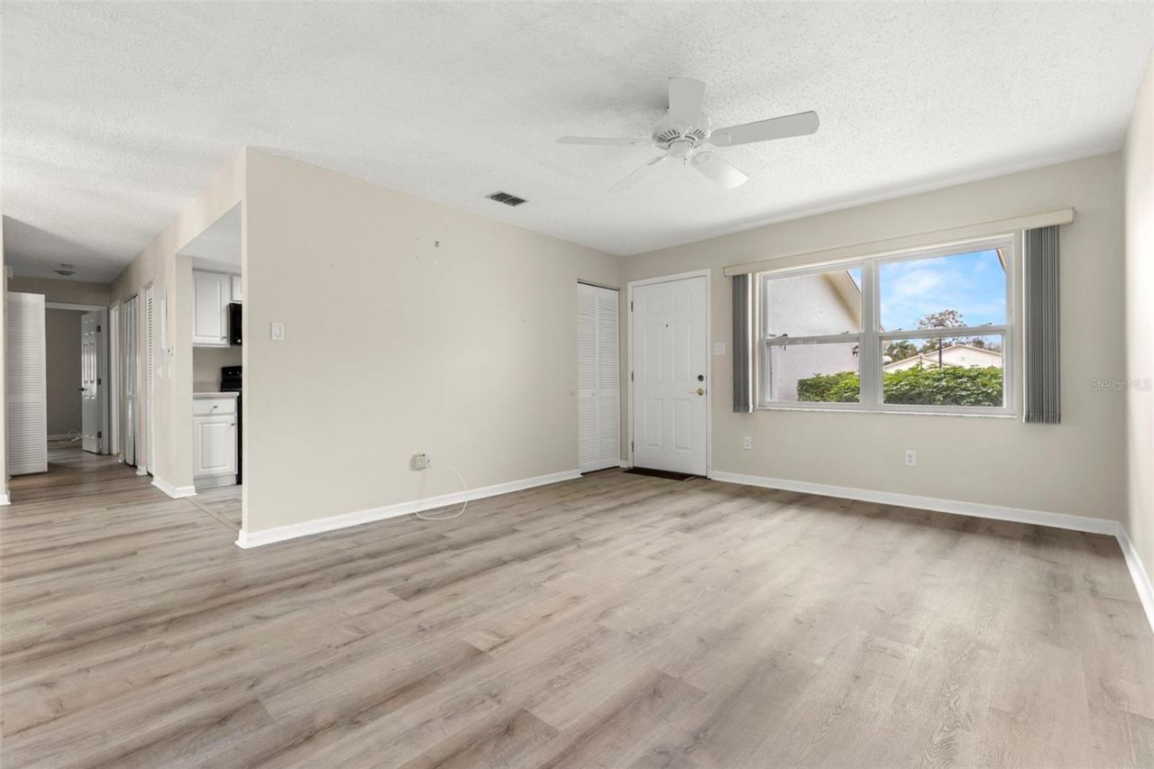 3357 38th Street, Unit B, Saint Petersburg, FL 33711 Photo