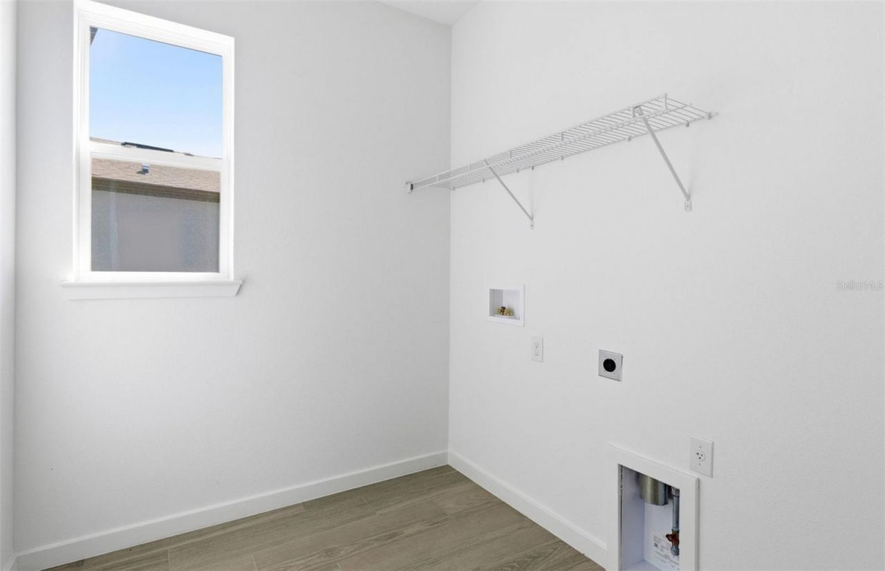 37290 Clinch Circle, Zephyrhills, FL 33540 Photo