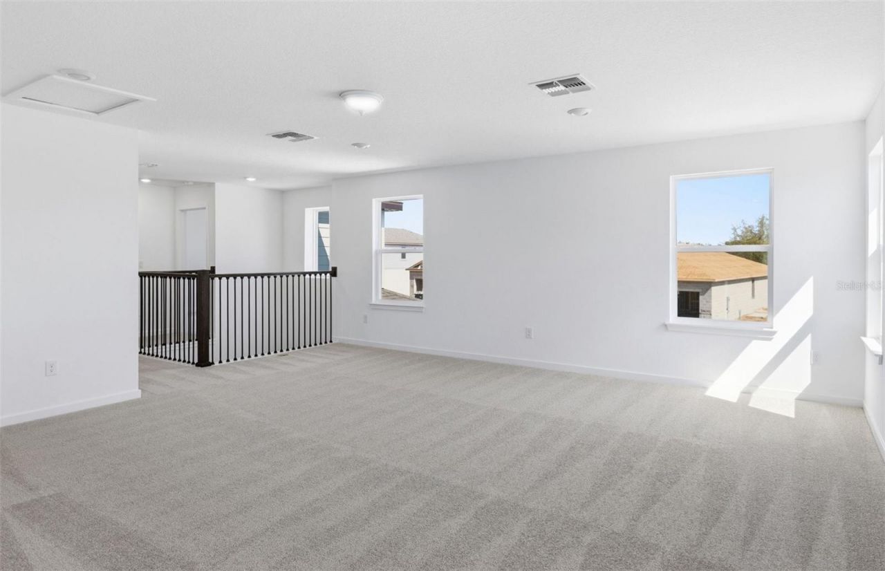 37290 Clinch Circle, Zephyrhills, FL 33540 Photo