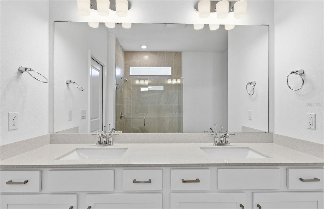 37290 Clinch Circle, Zephyrhills, FL 33540 Photo