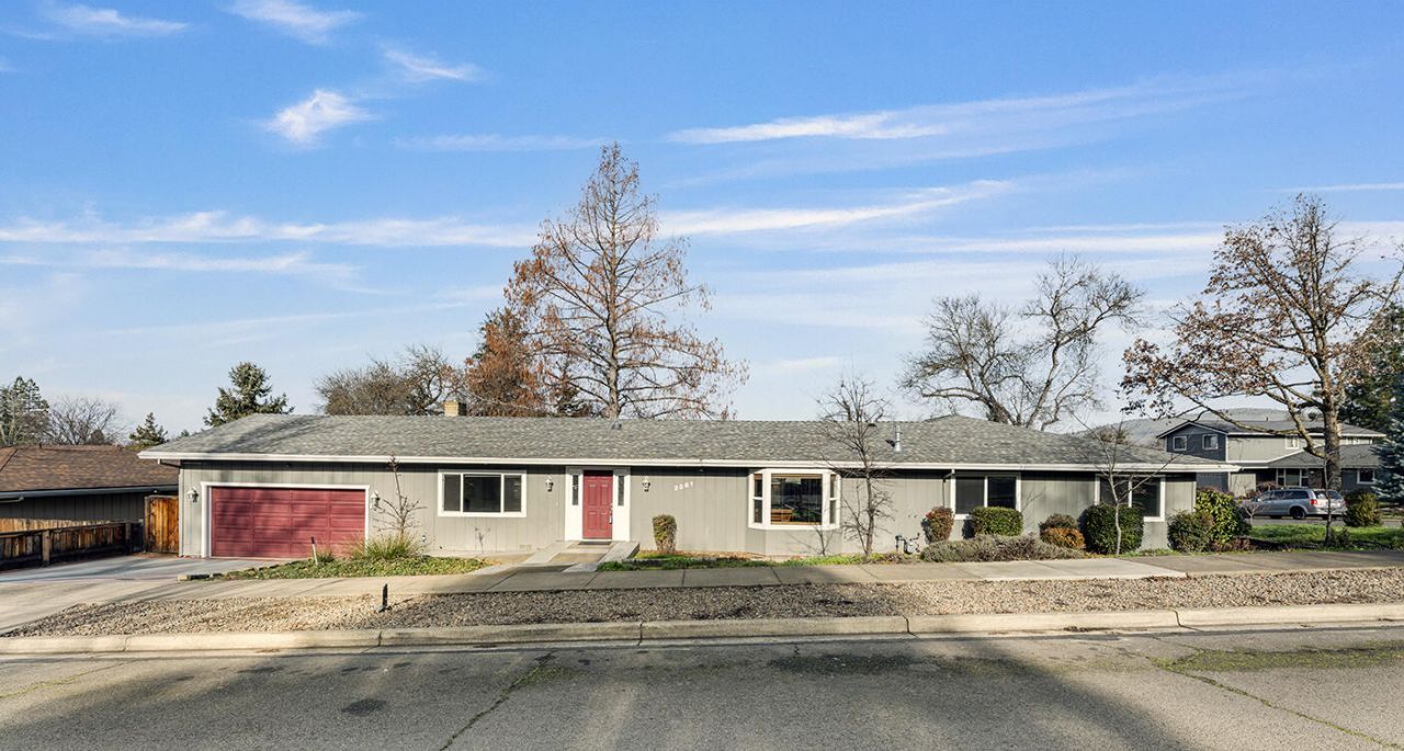 2381 Brentwood Street, Medford, OR 97504 Main Photo