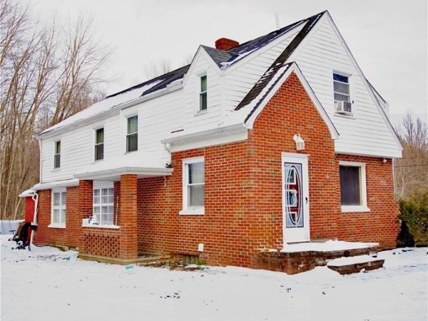 557 North Avenue, Geneva, OH 44041