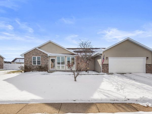 307 Zehr Lane, Fisher, IL 61843