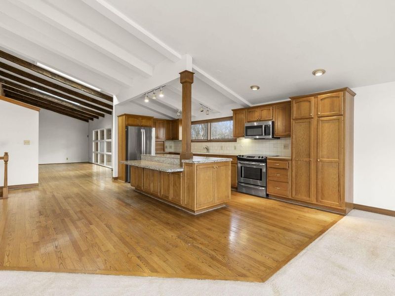 6637 Merwin Road, Columbus, OH 43235 Photo 15