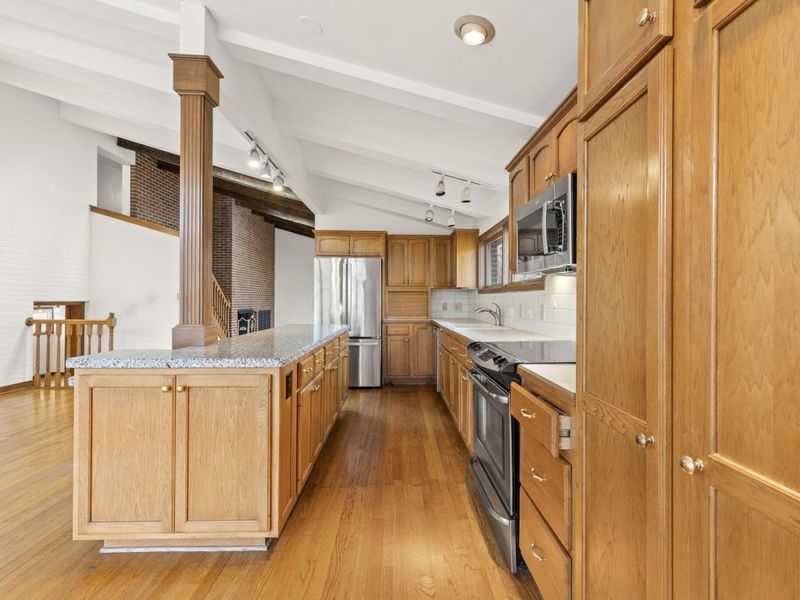 6637 Merwin Road, Columbus, OH 43235 Photo 16