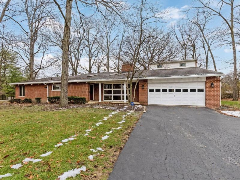 6637 Merwin Road, Columbus, OH 43235 Photo 2