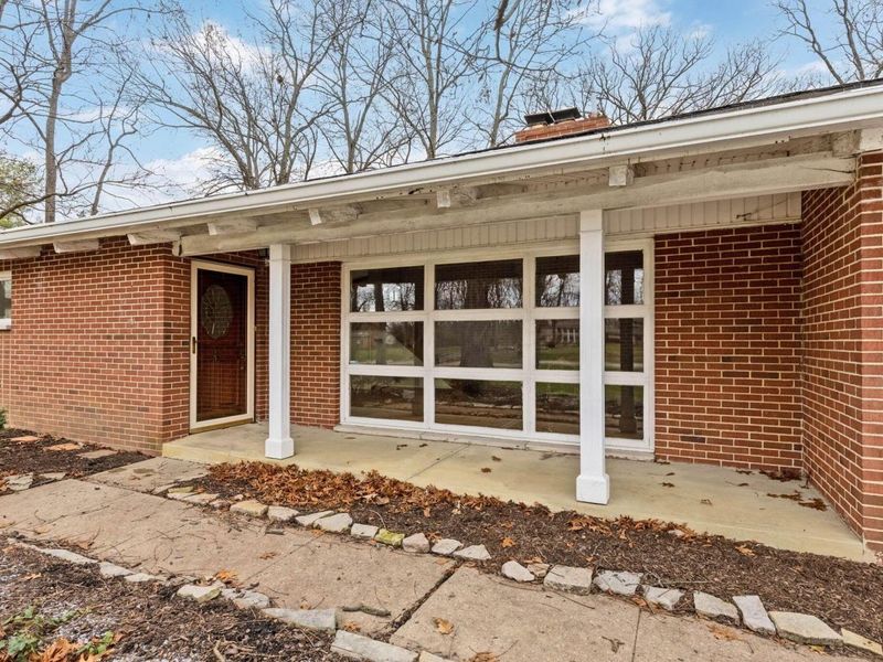 6637 Merwin Road, Columbus, OH 43235 Photo 4