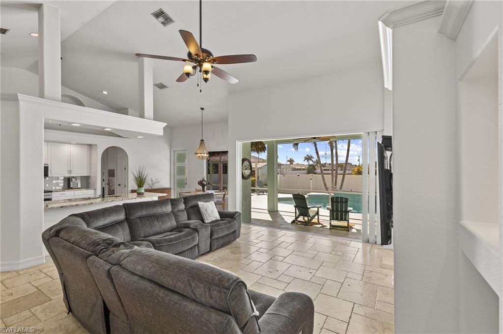 2114 SW 29th Ter, Cape Coral, FL 33914 Photo