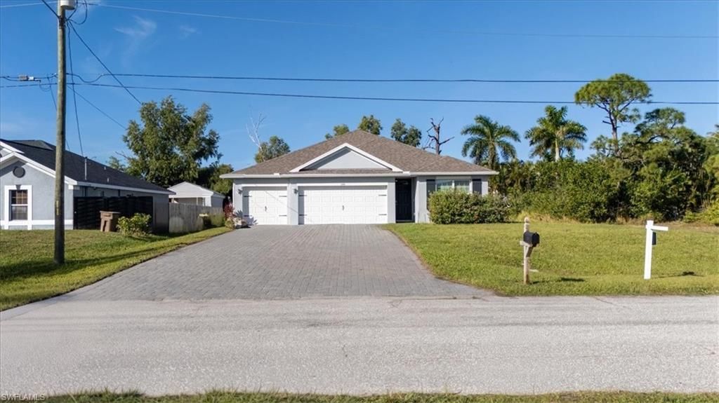 1216 NW 21st Pl, Cape Coral, FL 33993 Photo
