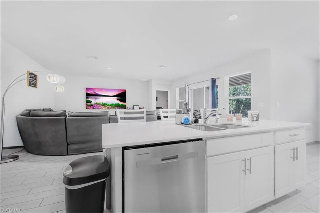 1216 NW 21st Pl, Cape Coral, FL 33993 Photo