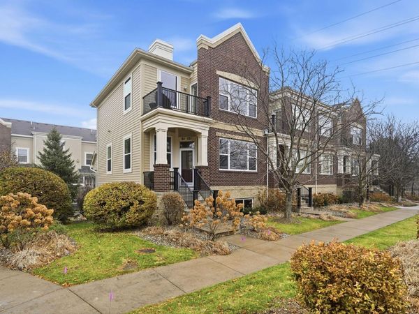 61 4th Avenue N, Unit 101, Minneapolis, MN 55401