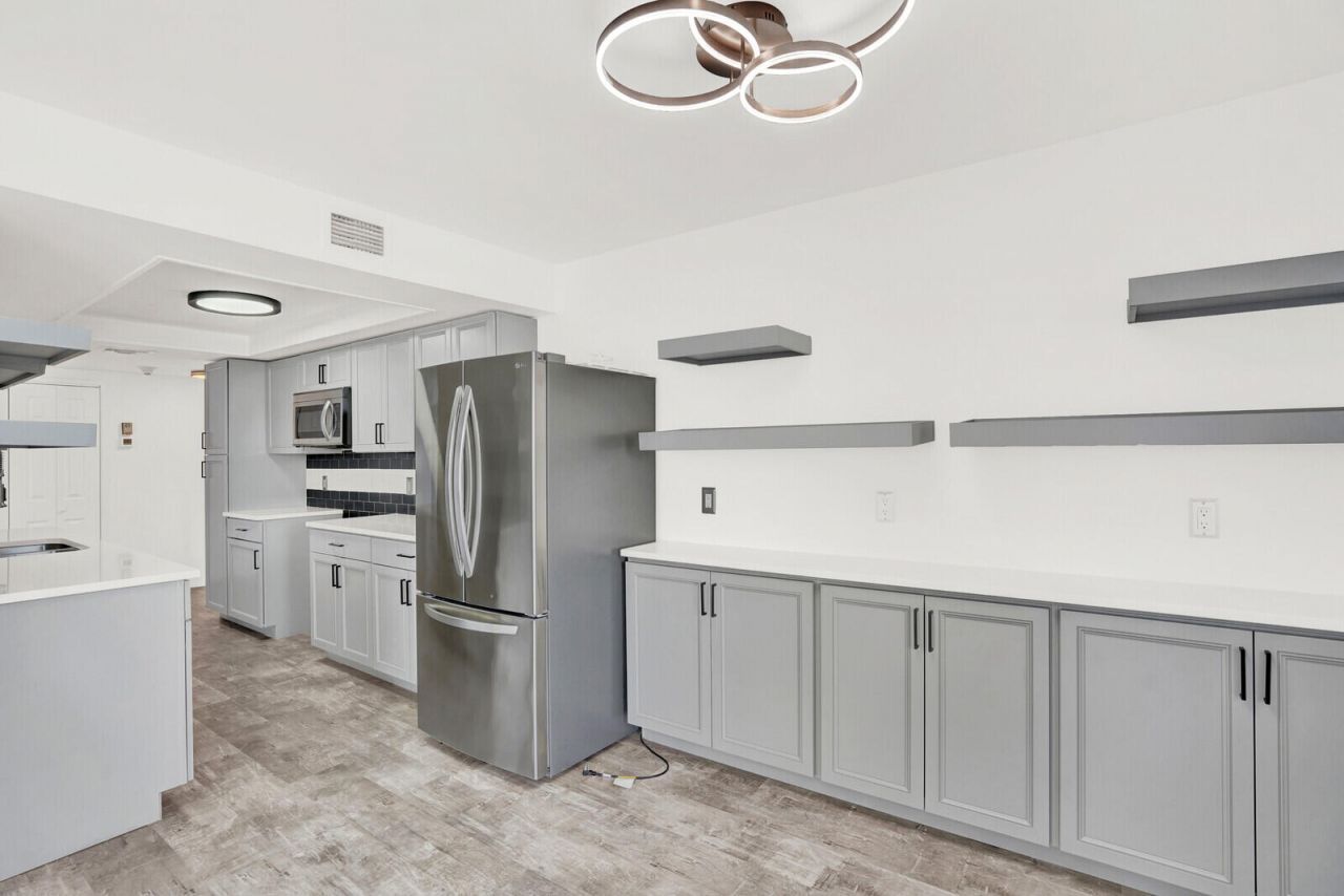 5460 N Ocean Drive, Unit 1d, Singer Island, FL 33404 Photo