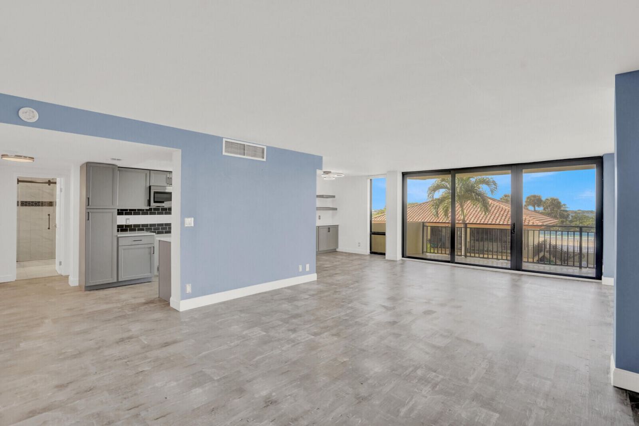 5460 N Ocean Drive, Unit 1d, Singer Island, FL 33404 Photo