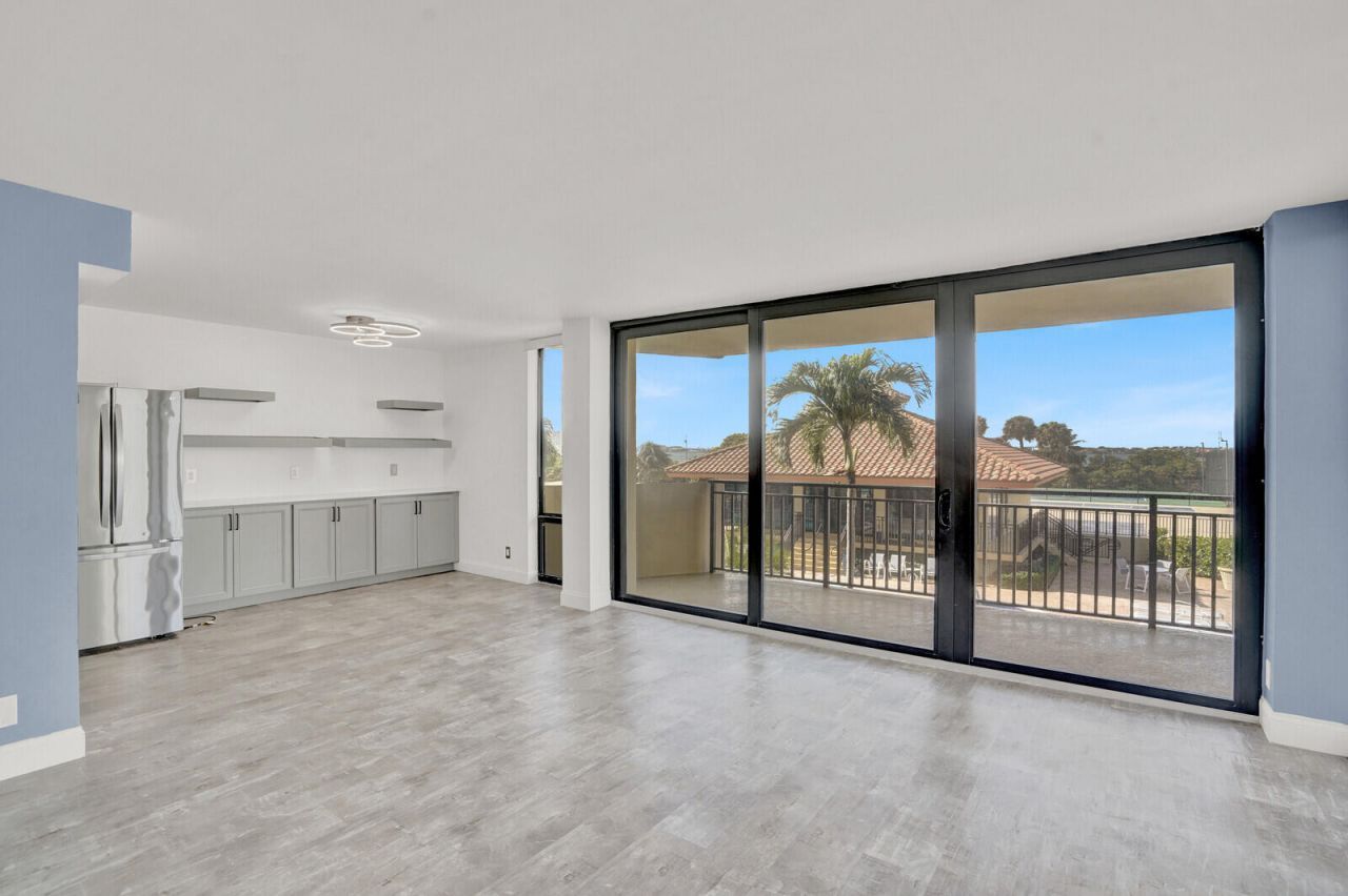 5460 N Ocean Drive, Unit 1d, Singer Island, FL 33404 Photo