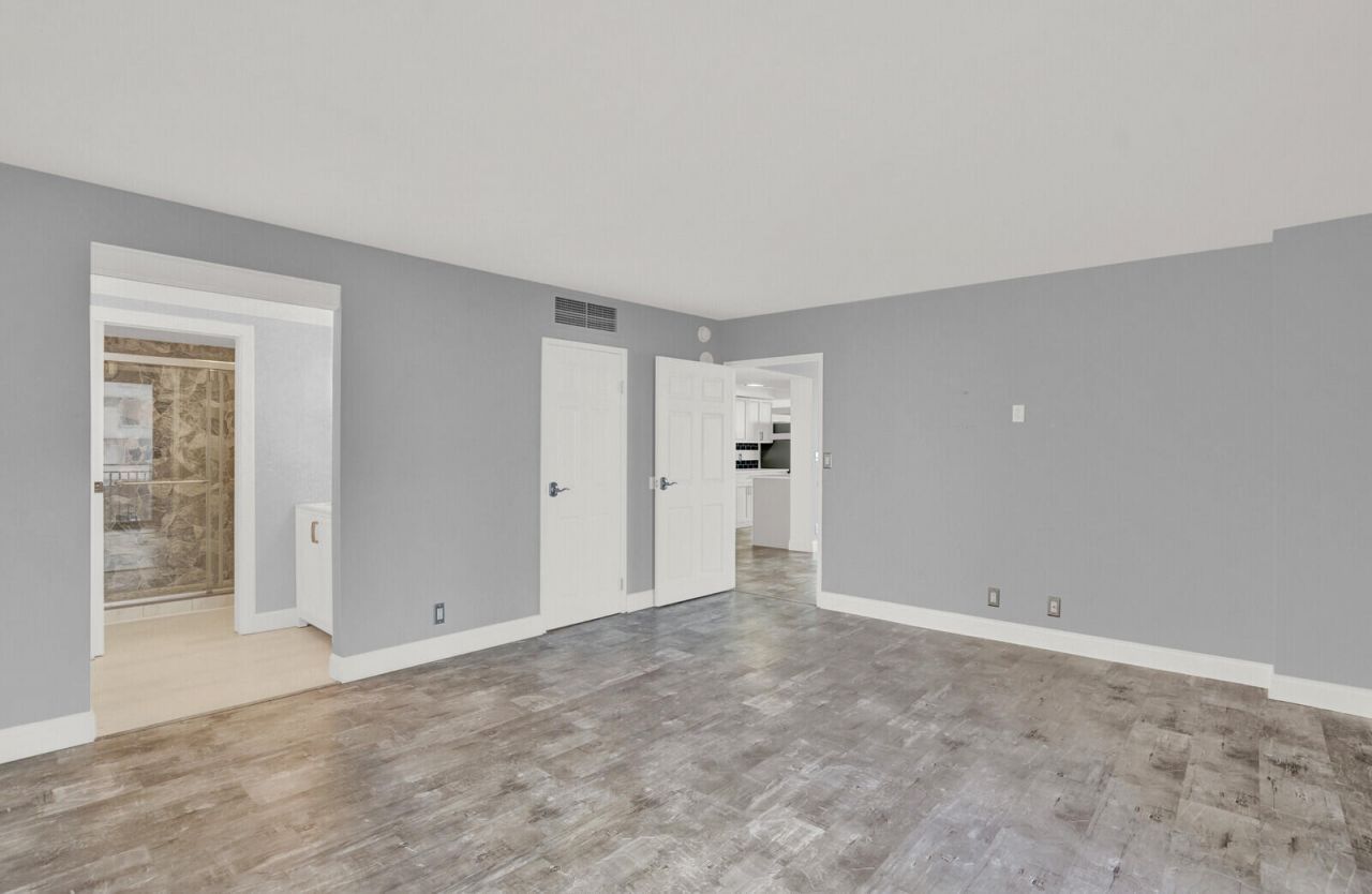 5460 N Ocean Drive, Unit 1d, Singer Island, FL 33404 Photo