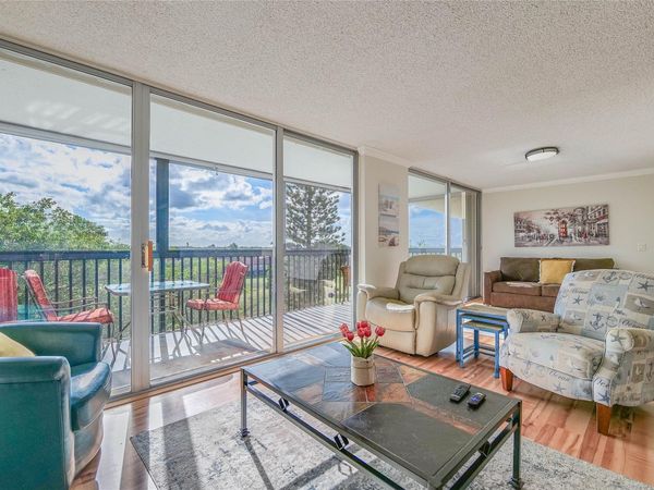 3821 Environ Boulevard, Unit 603, Lauderhill, FL 33319