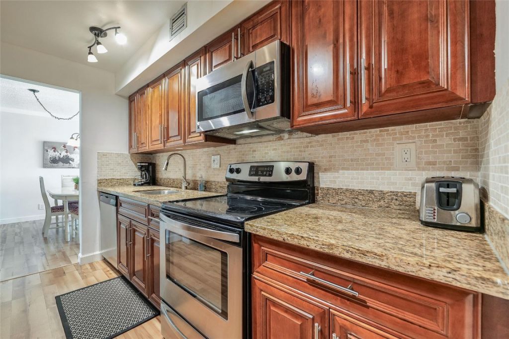 3821 Environ Boulevard, Unit 603, Lauderhill, FL 33319 Photo