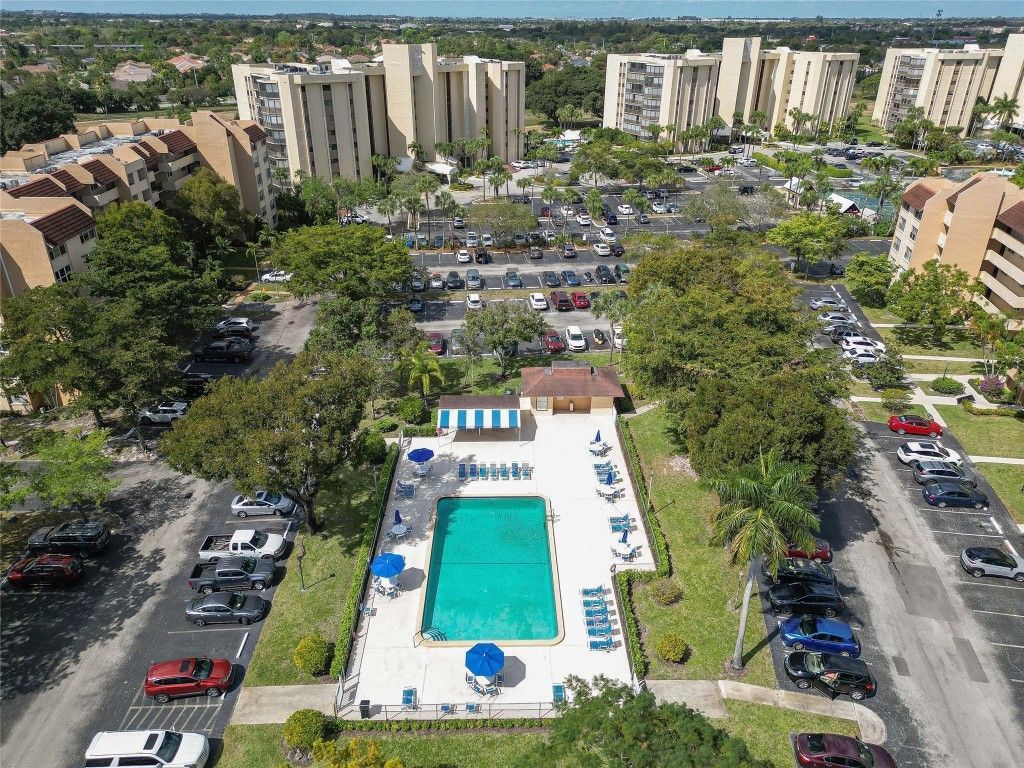 3821 Environ Boulevard, Unit 603, Lauderhill, FL 33319 Photo