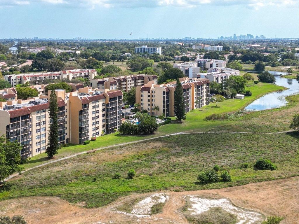 3821 Environ Boulevard, Unit 603, Lauderhill, FL 33319 Photo