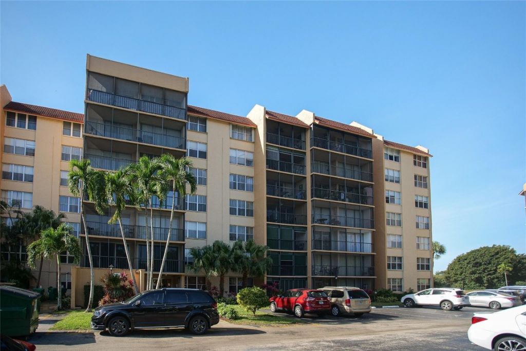 3821 Environ Boulevard, Unit 603, Lauderhill, FL 33319 Photo