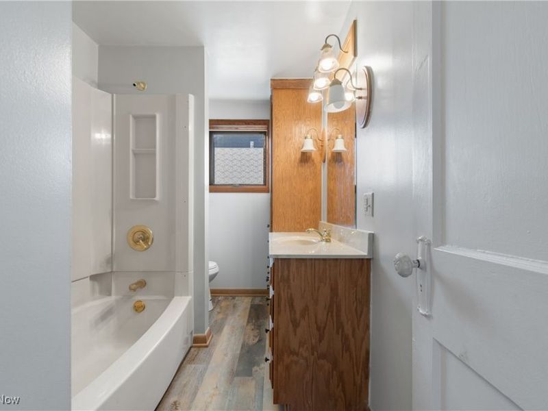 1899 16th Street SW, Akron, OH 44314 Photo 15