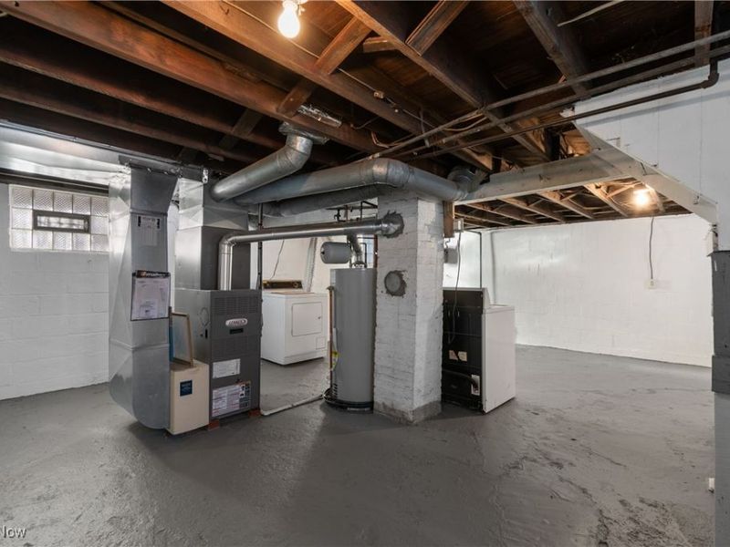 1899 16th Street SW, Akron, OH 44314 Photo 23