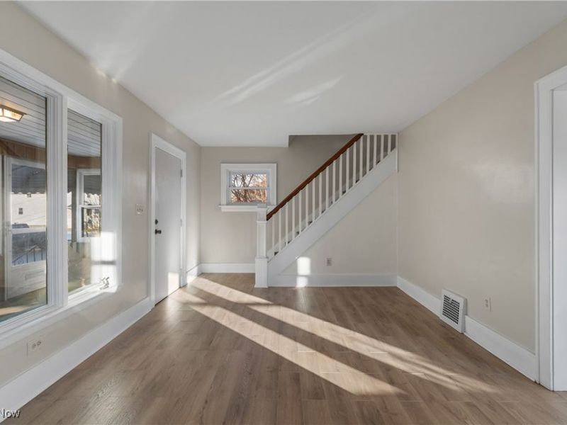 1899 16th Street SW, Akron, OH 44314 Photo 9