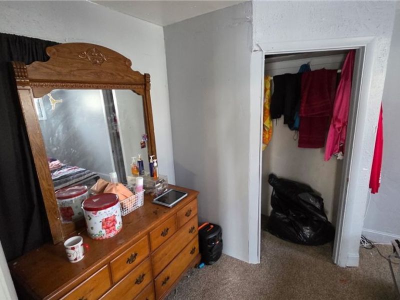 475 E 146th Street, Cleveland, OH 44110 Photo 16