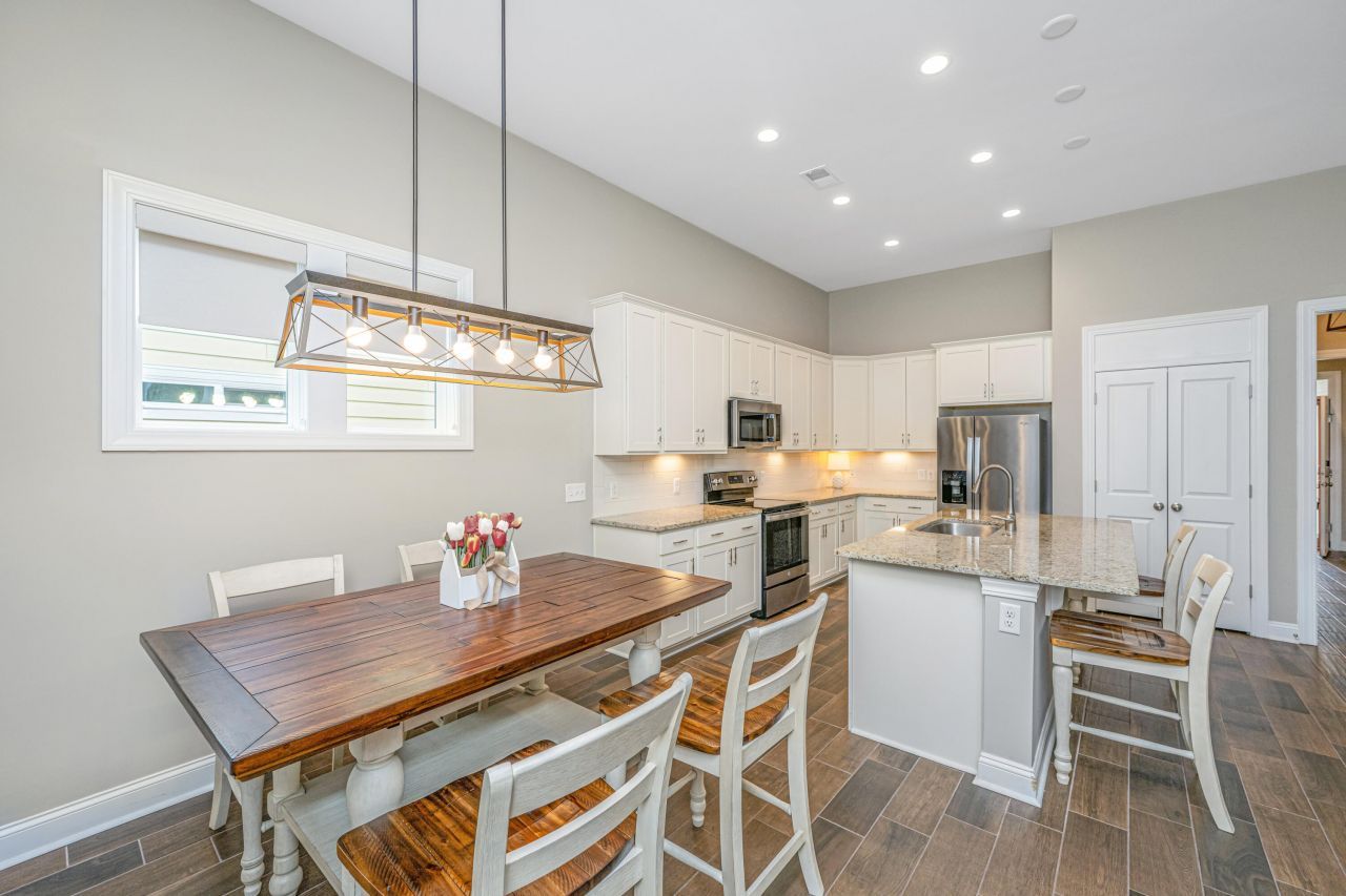 5077 Song Sparrow Way Photo 12