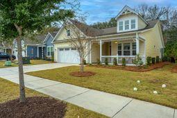 5077 Song Sparrow Way photo 4