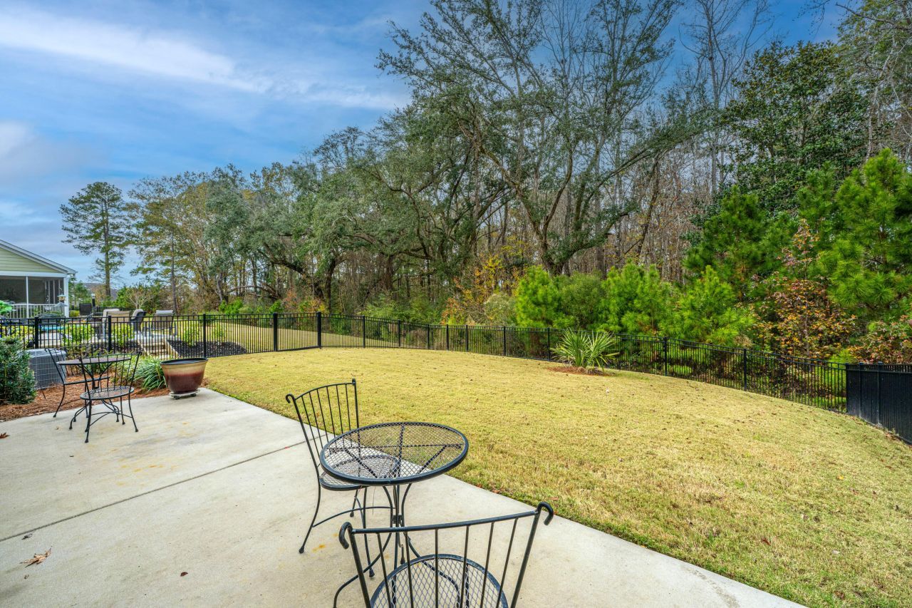 5077 Song Sparrow Way Photo 32