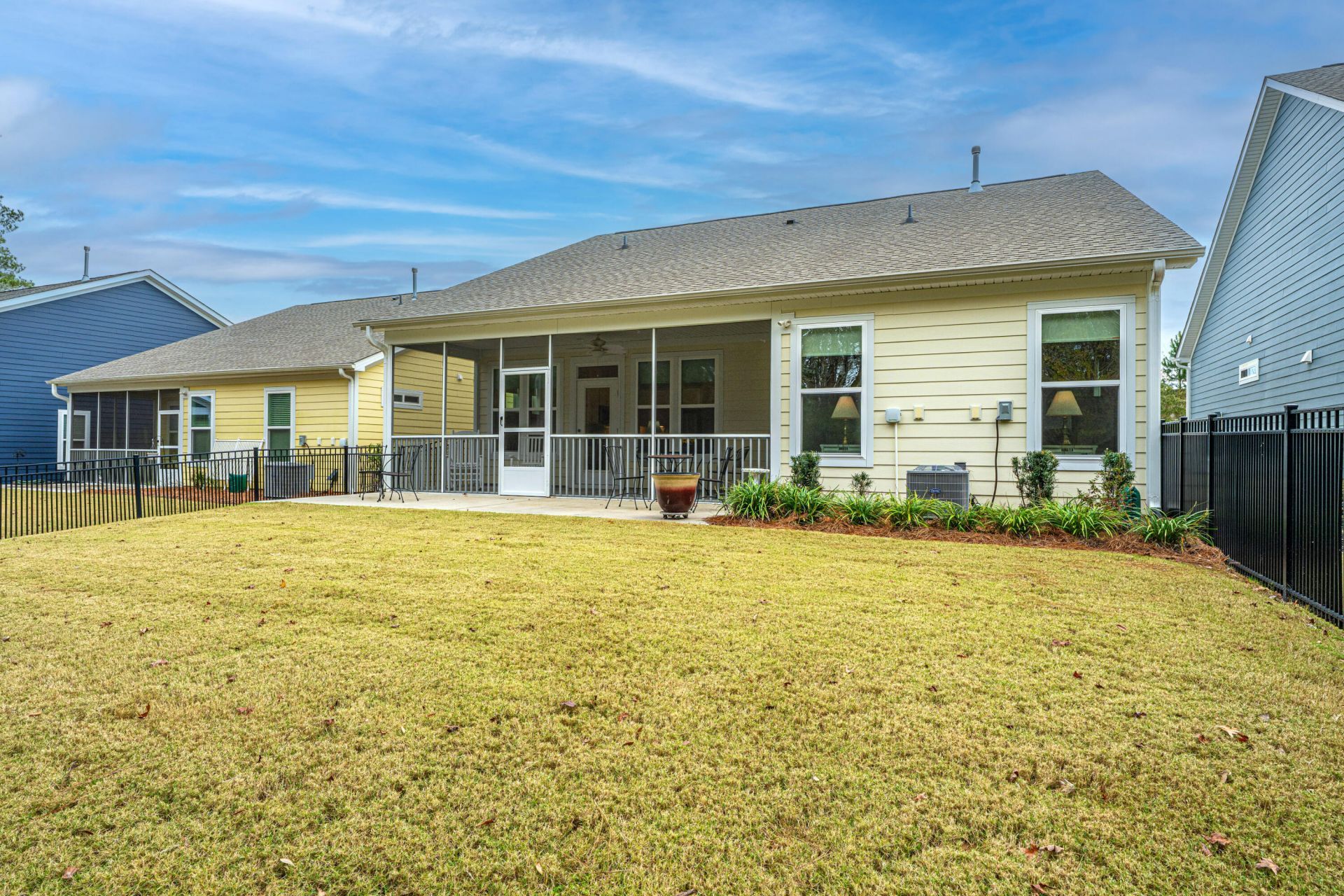 5077 Song Sparrow Way Photo 35