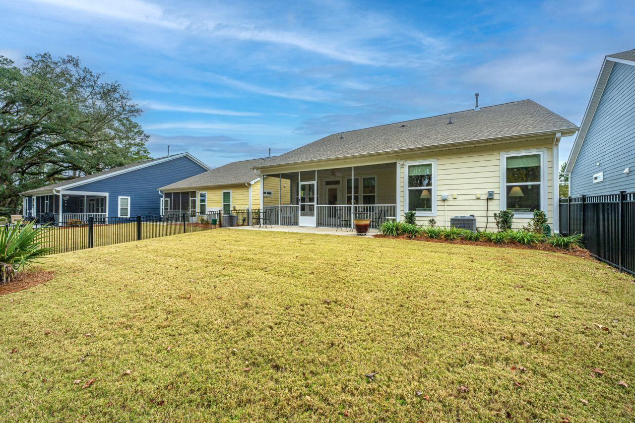 5077 Song Sparrow Way Photo 35