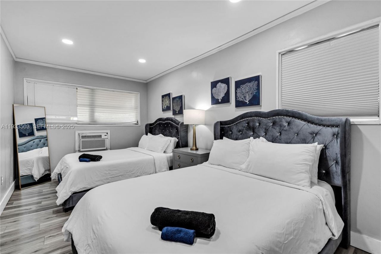 427 NE 107th St, Unit 1, Miami, FL 33161 Photo