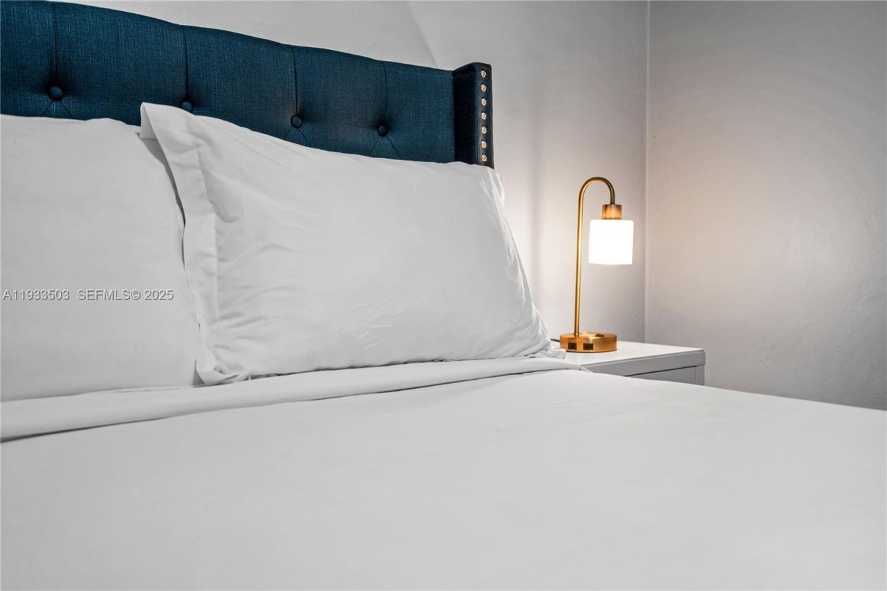 427 NE 107th St, Unit 1, Miami, FL 33161 Photo