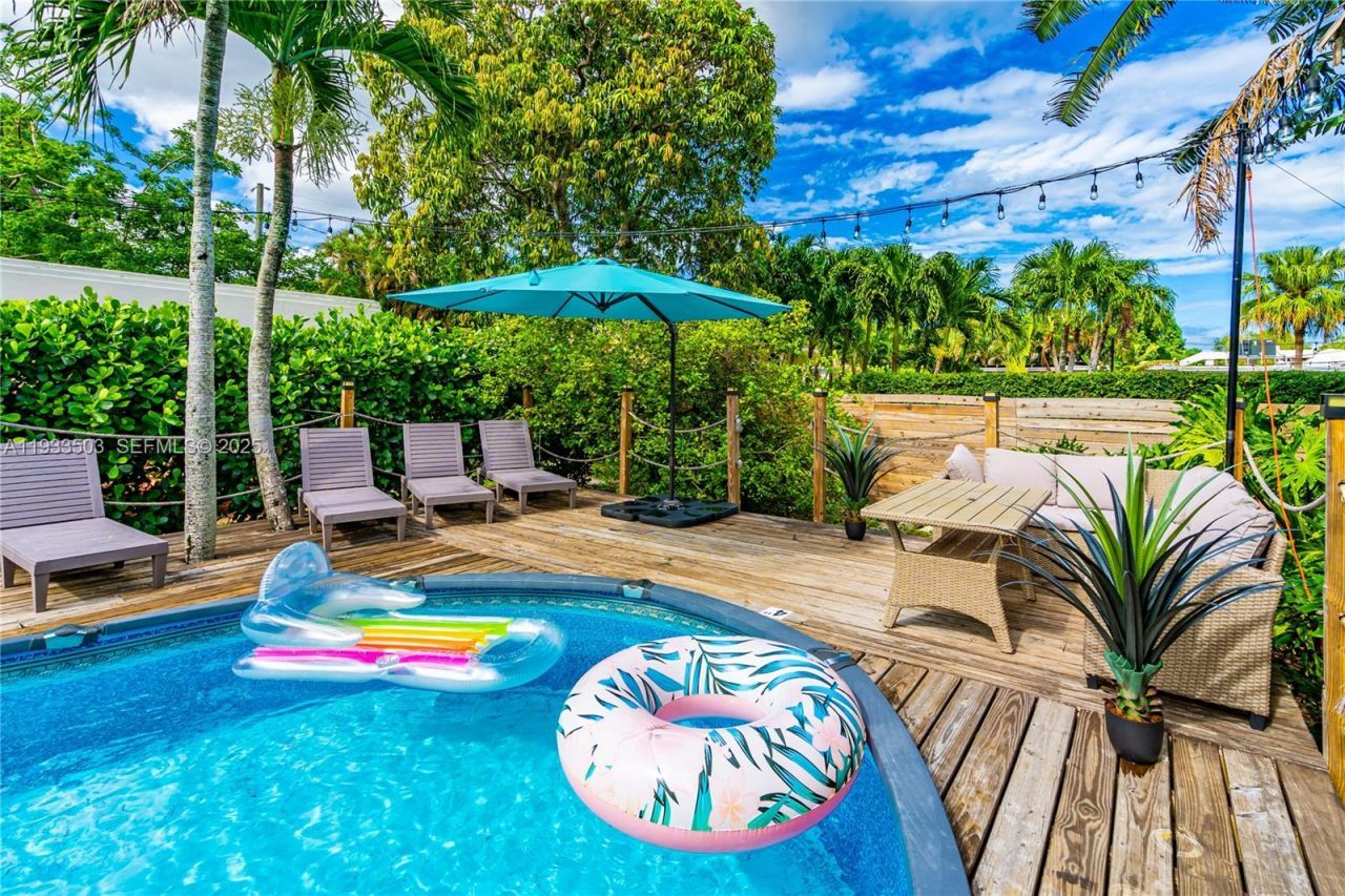 427 NE 107th St, Unit 1, Miami, FL 33161 Photo