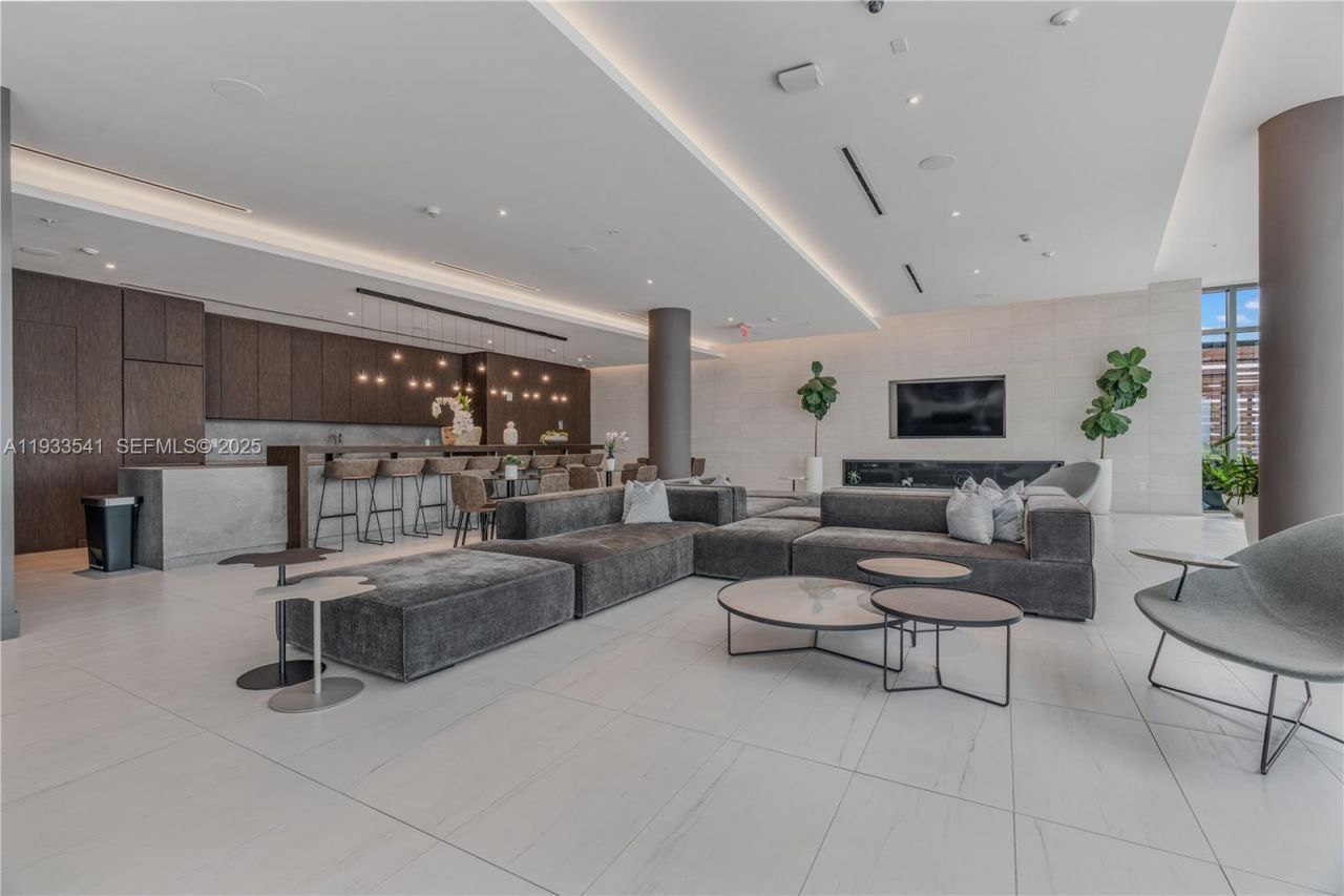3900 Biscayne Blvd, Unit S-904, Miami, FL 33137 Photo