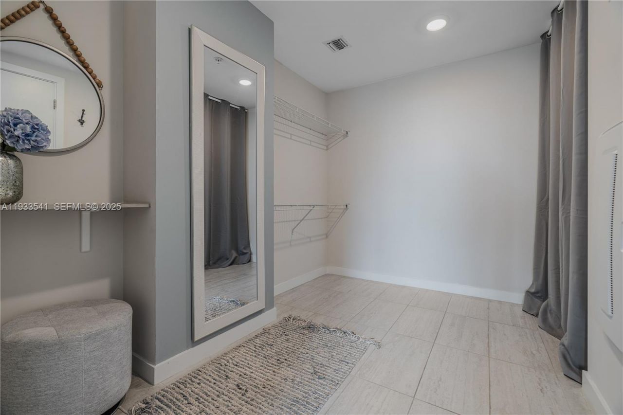 3900 Biscayne Blvd, Unit S-904, Miami, FL 33137 Photo