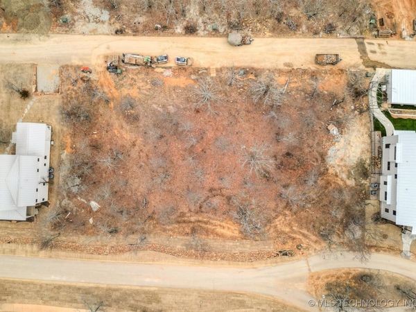 110 Ridgeline Road , Carlton Landing, OK 74432