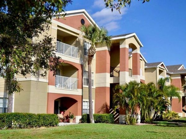 1950 Summer Club Drive, Unit 302, Oviedo, FL 32765