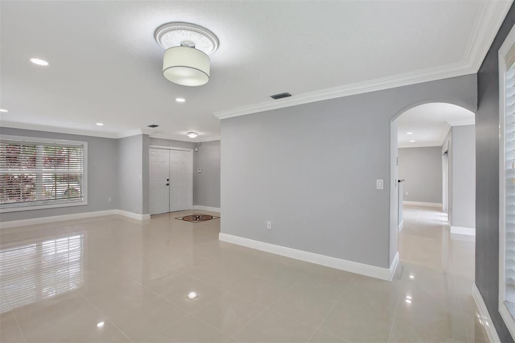 2355 NW 138th Drive, Sunrise, FL 33323 Photo