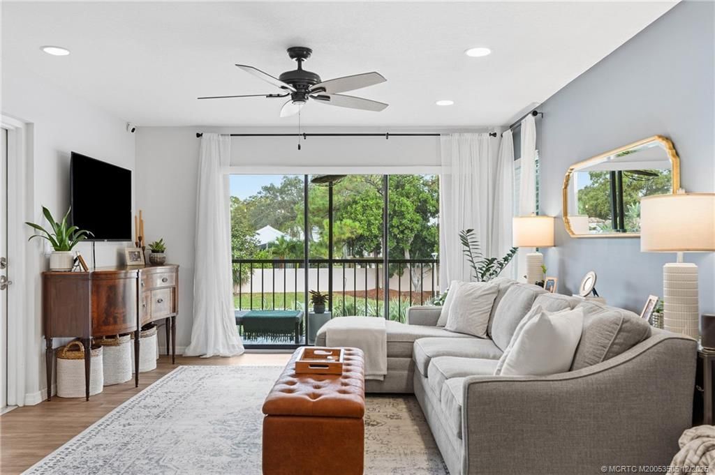 2114 SW Silver Pine Way, Unit 121A2, Palm City, FL 34990 Photo