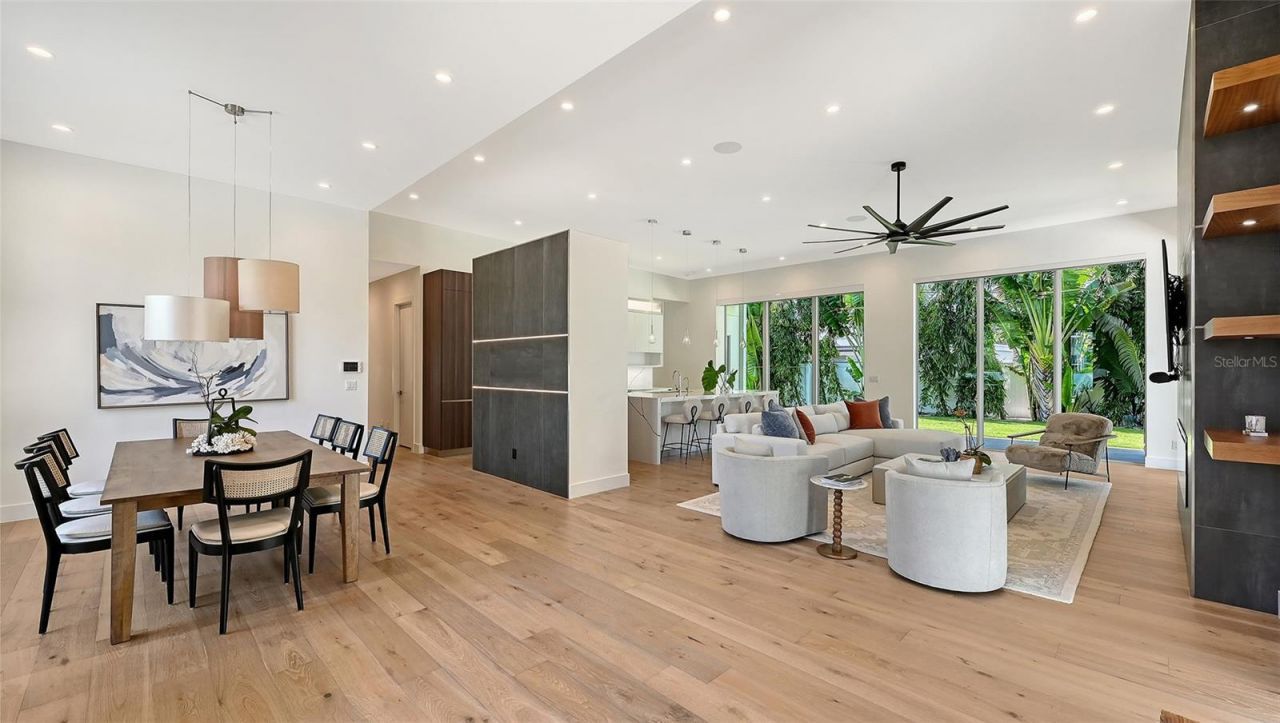 2624 Mulberry Terrace, Sarasota, FL 34239 Photo