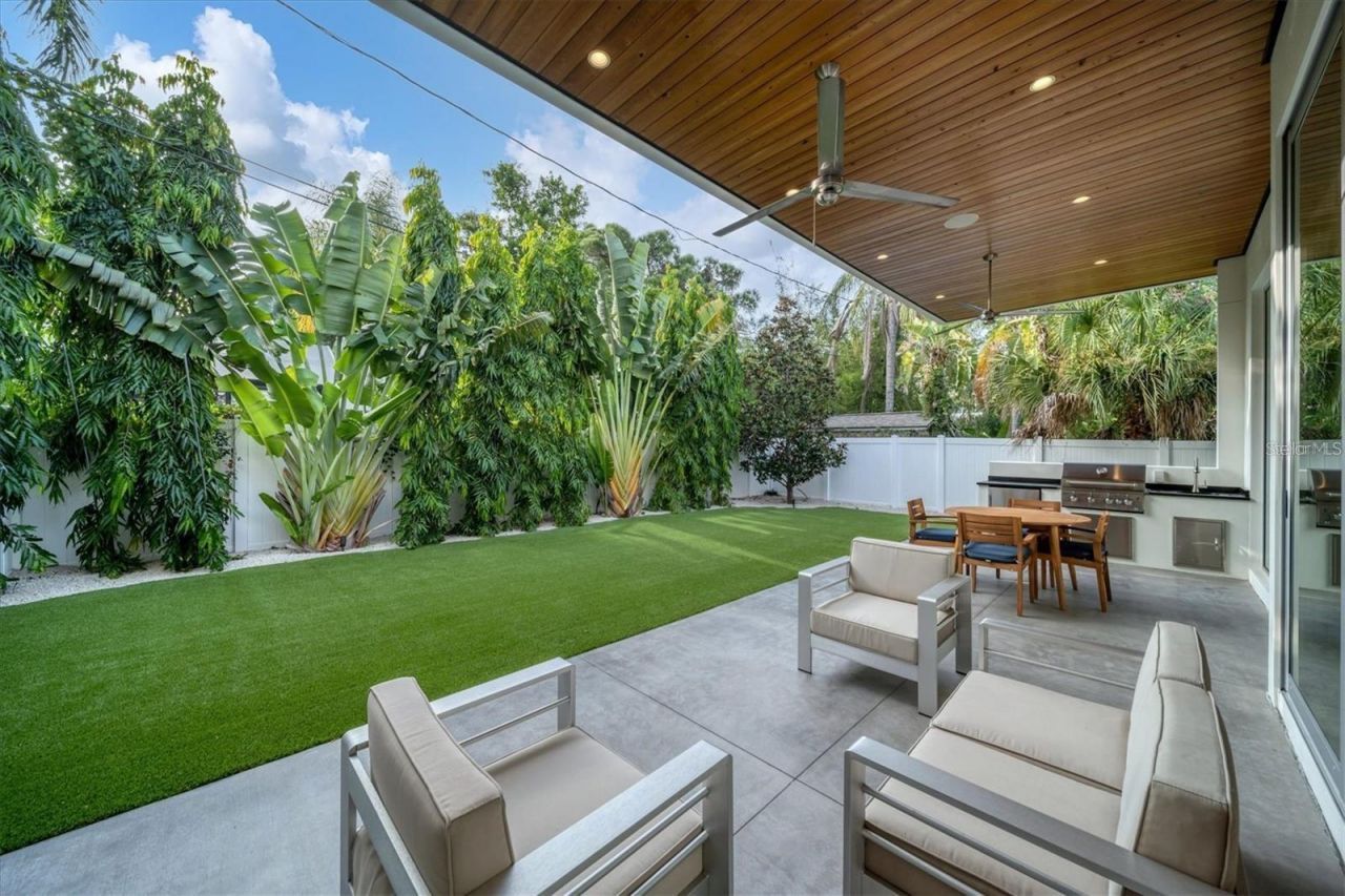 2624 Mulberry Terrace, Sarasota, FL 34239 Photo