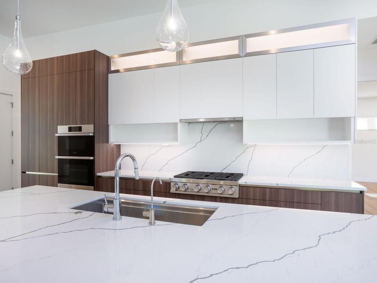 2624 Mulberry Terrace, Sarasota, FL 34239 Photo