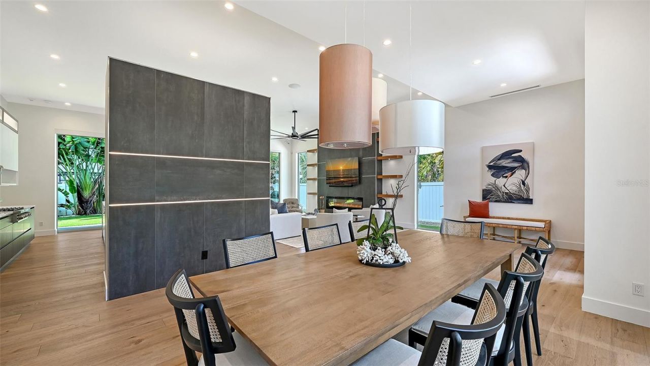 2624 Mulberry Terrace, Sarasota, FL 34239 Photo