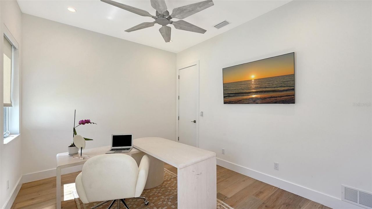 2624 Mulberry Terrace, Sarasota, FL 34239 Photo