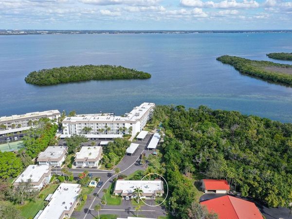 576 SUTTON PLACE, LONGBOAT KEY, FL 34228